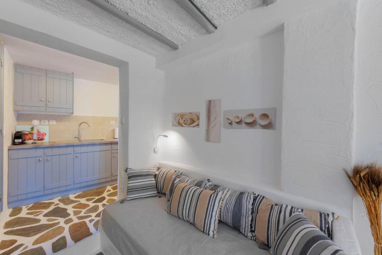 Endless Blue From Syros - Megas Gialos Resort - Suite 1 Exterior photo
